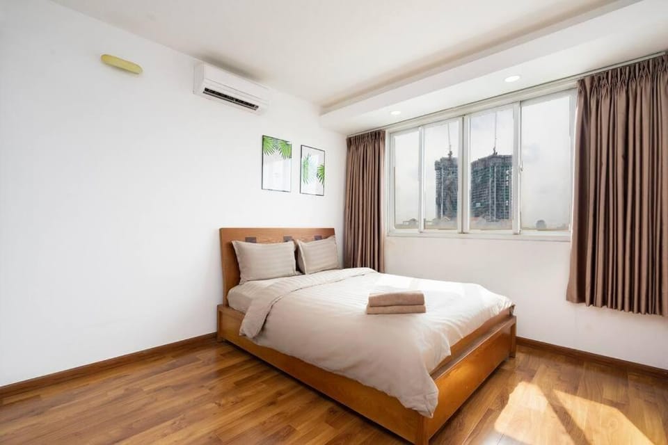 Spacious 2 br at city center 1st district Apartment in Ho Chi Minh City