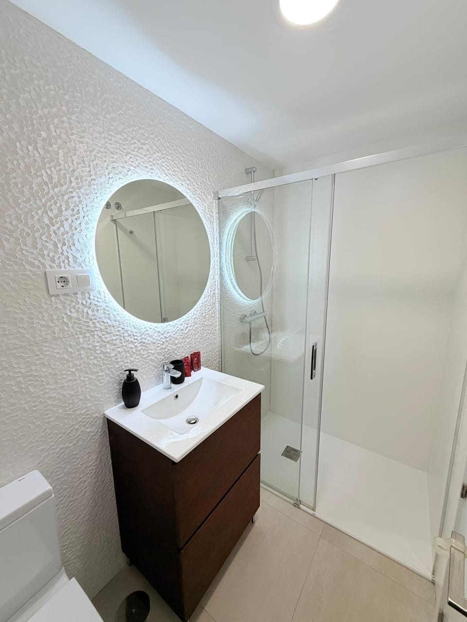 Shower, Bathroom