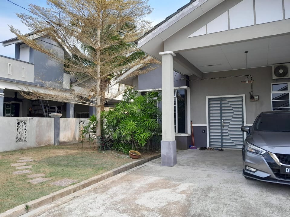 Property building, Parking