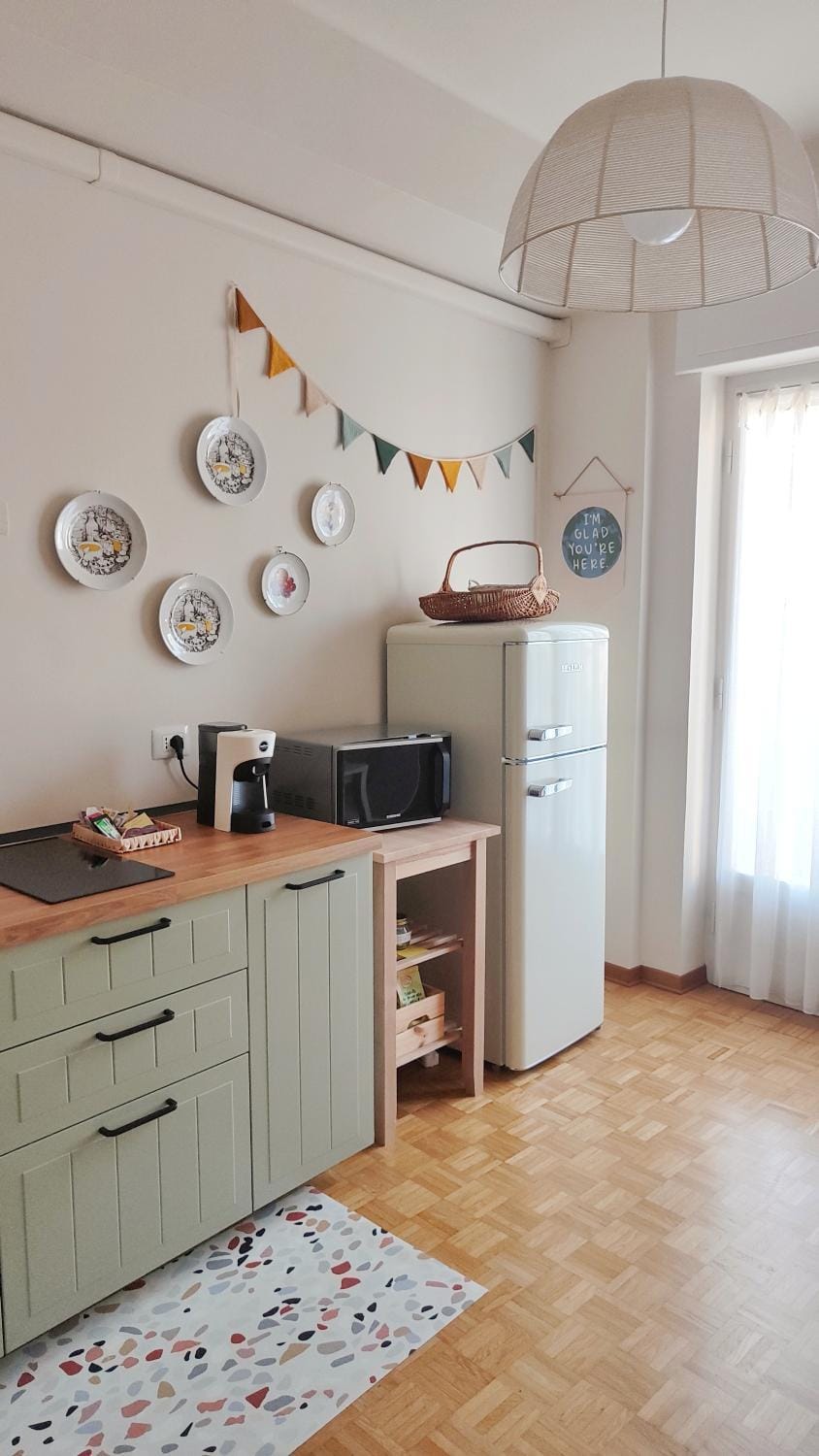 Kitchen or kitchenette, kitchen