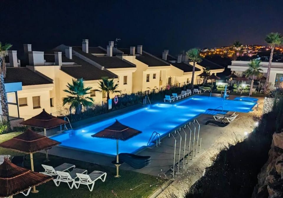 Luxury Serenity Benalmadena Sea and mountain view Apartment in Benalmadena