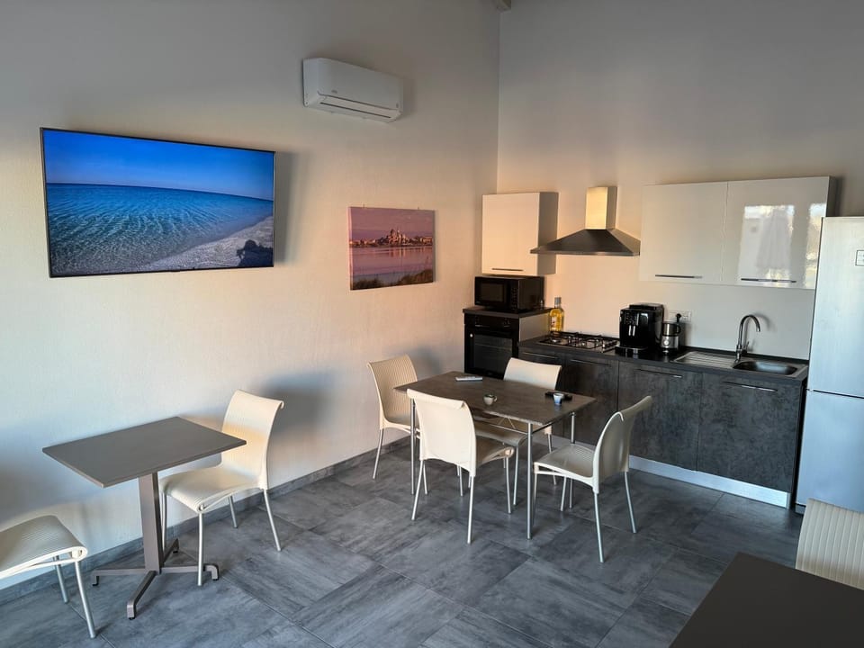 Coffee/tea facilities, Seating area