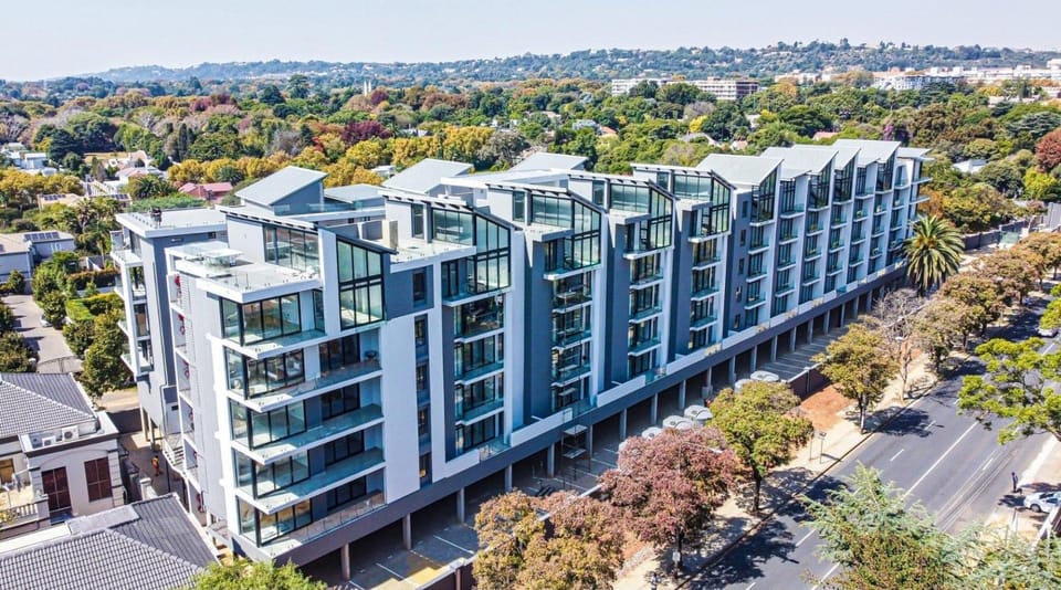 Property building, Bird's eye view, Location