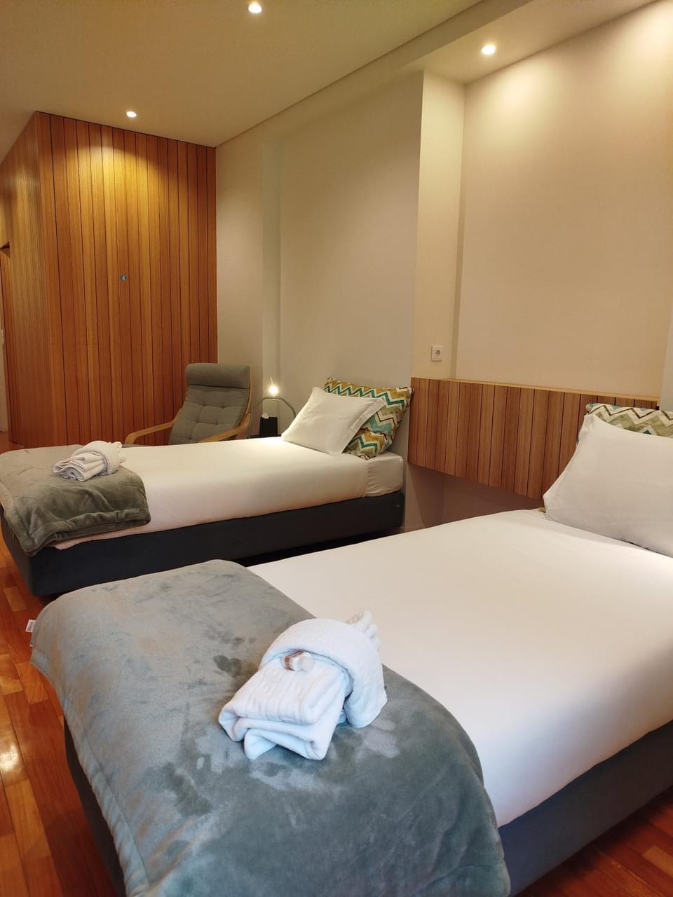 Bed, Bedroom, storage, wardrobe