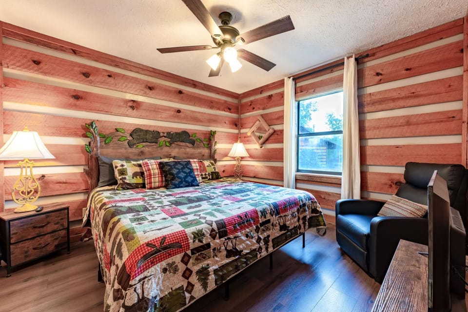 Bed, Bedroom