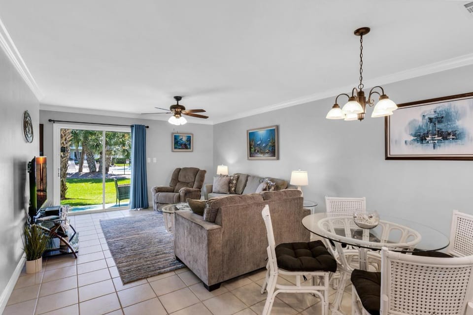 Summerhouse Townhomes #27 House in Miramar Beach