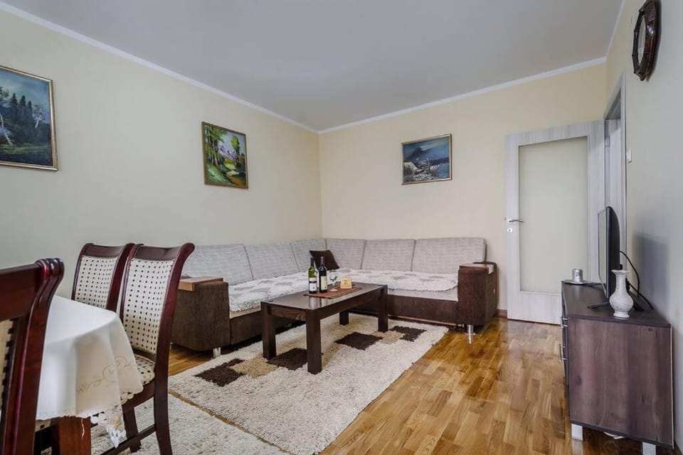 City View 00-24 Apartment in Belgrade