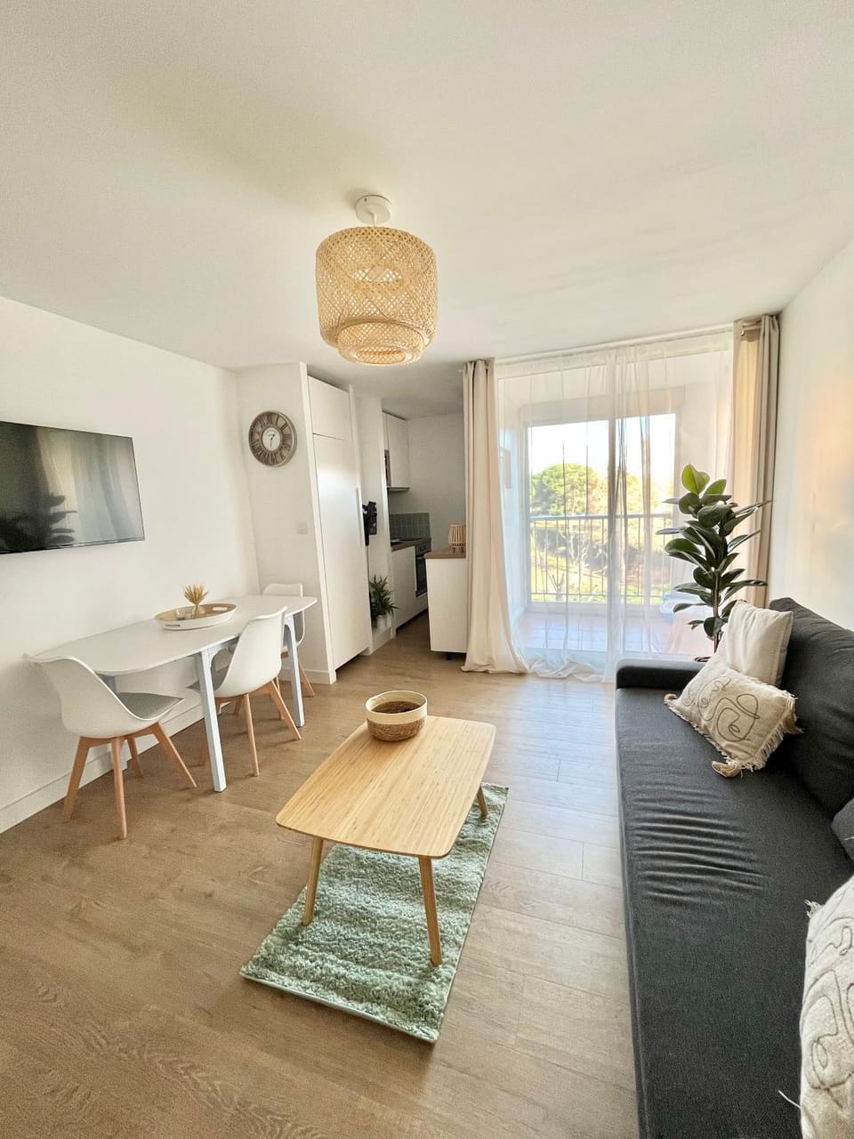 Appartement Cosy - Cap d'Agde proche plage et port - Parking Apartment in Agde