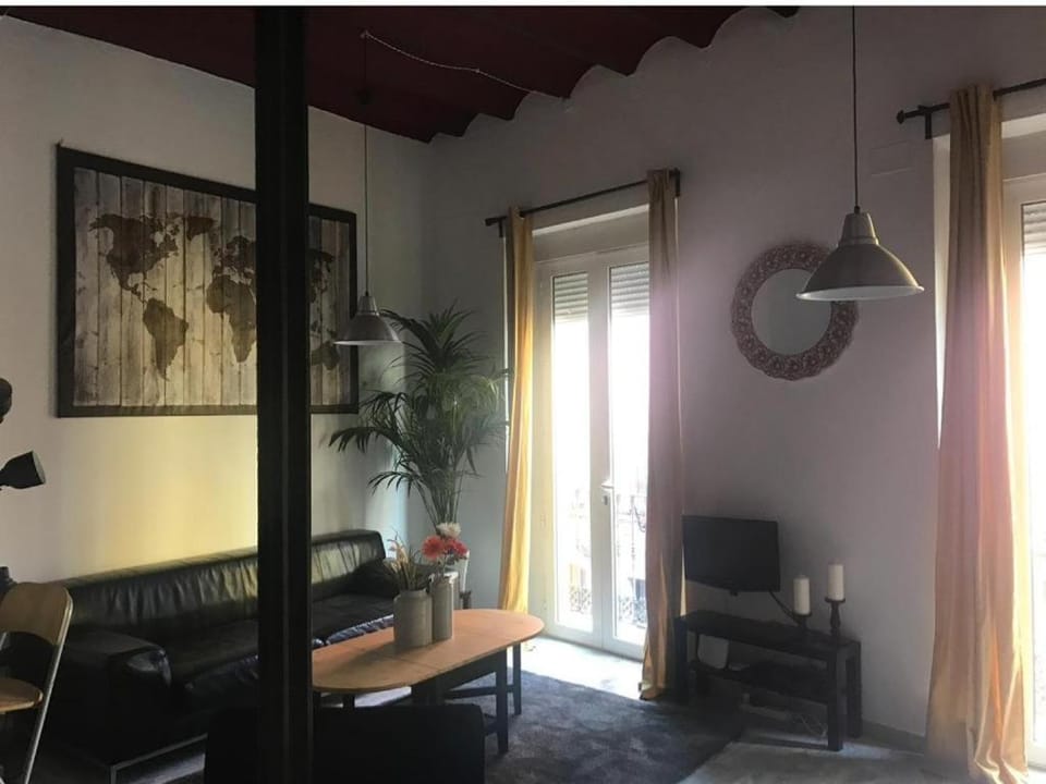 Centric Pilatos Plaza Apartment in Seville