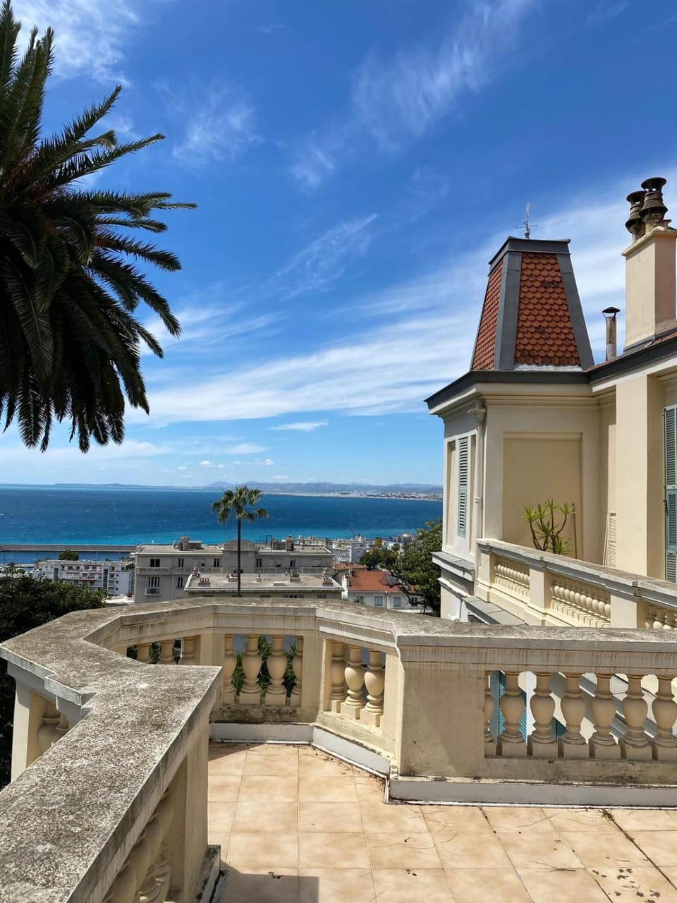 PALMERAIE - Magnifique appartement d'époque avec Vue Mer 4 personnes avec terrasse Le Port Nice Apartment in Nice