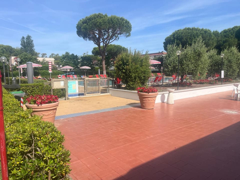 Casina mare bibbona Apartment in Tuscany