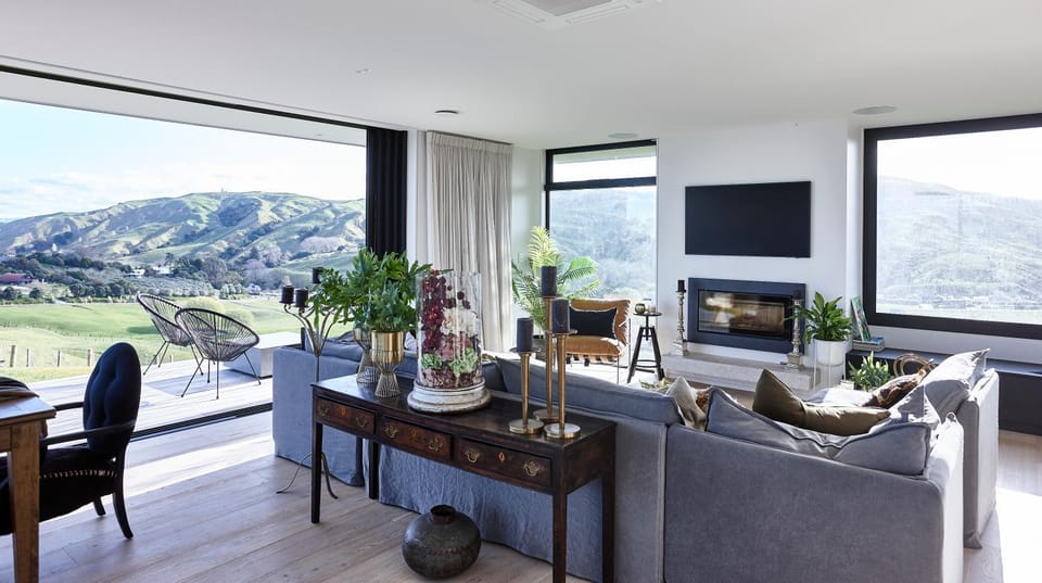 Ocean + Country - Wainui Beach House in Gisborne