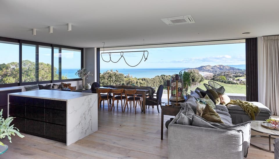 Ocean + Country - Wainui Beach House in Gisborne