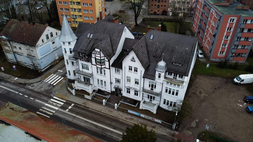 Property building, Bird's eye view