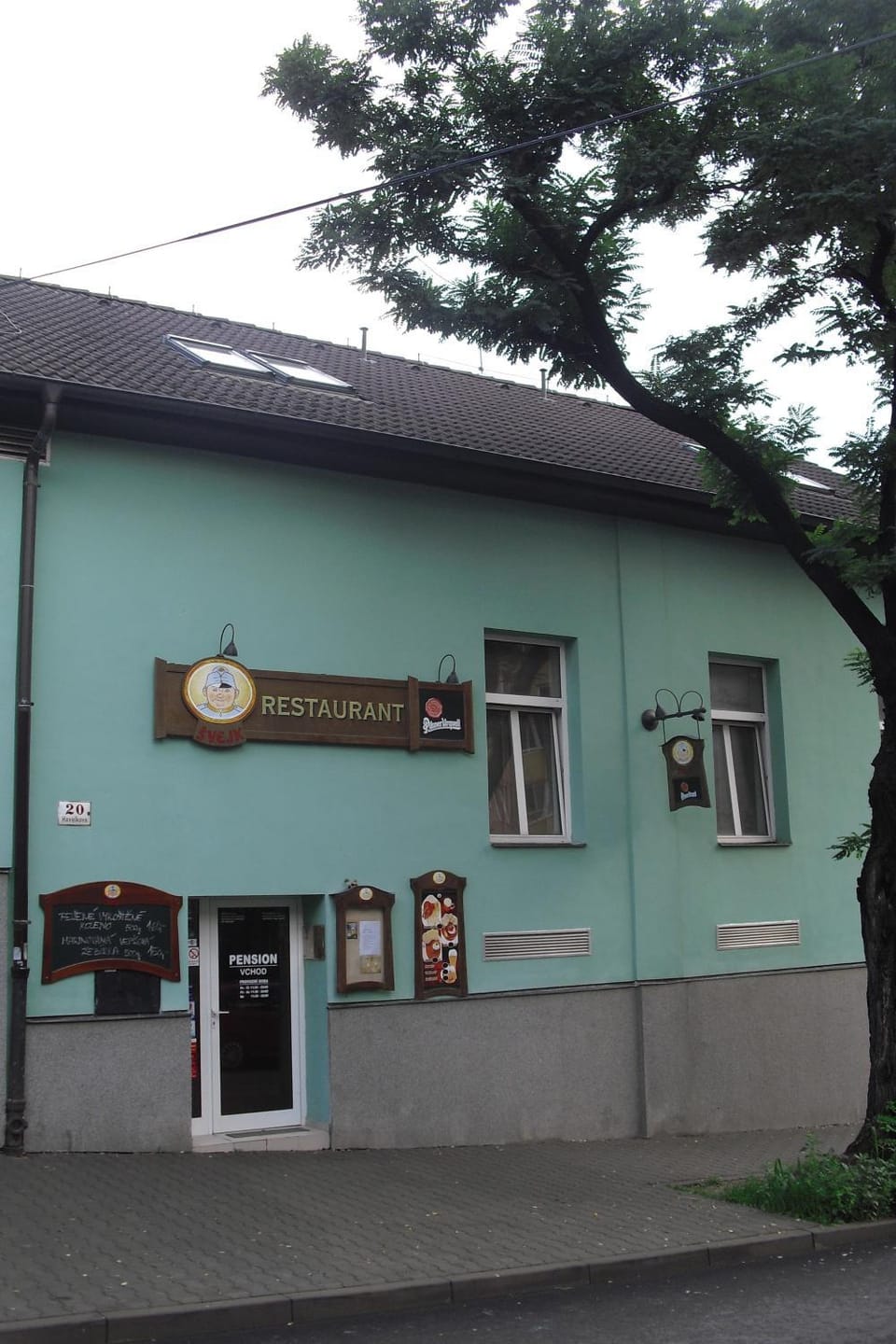 Restaurant Švejk a Pension Brno Bed and Breakfast in Brno