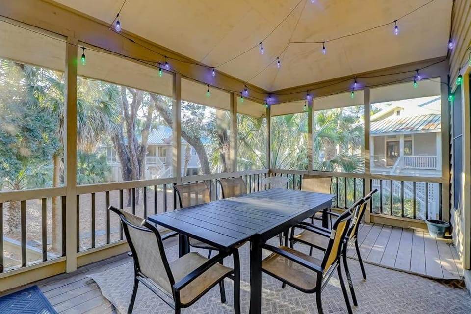 Beachside 229 House in Hilton Head Island