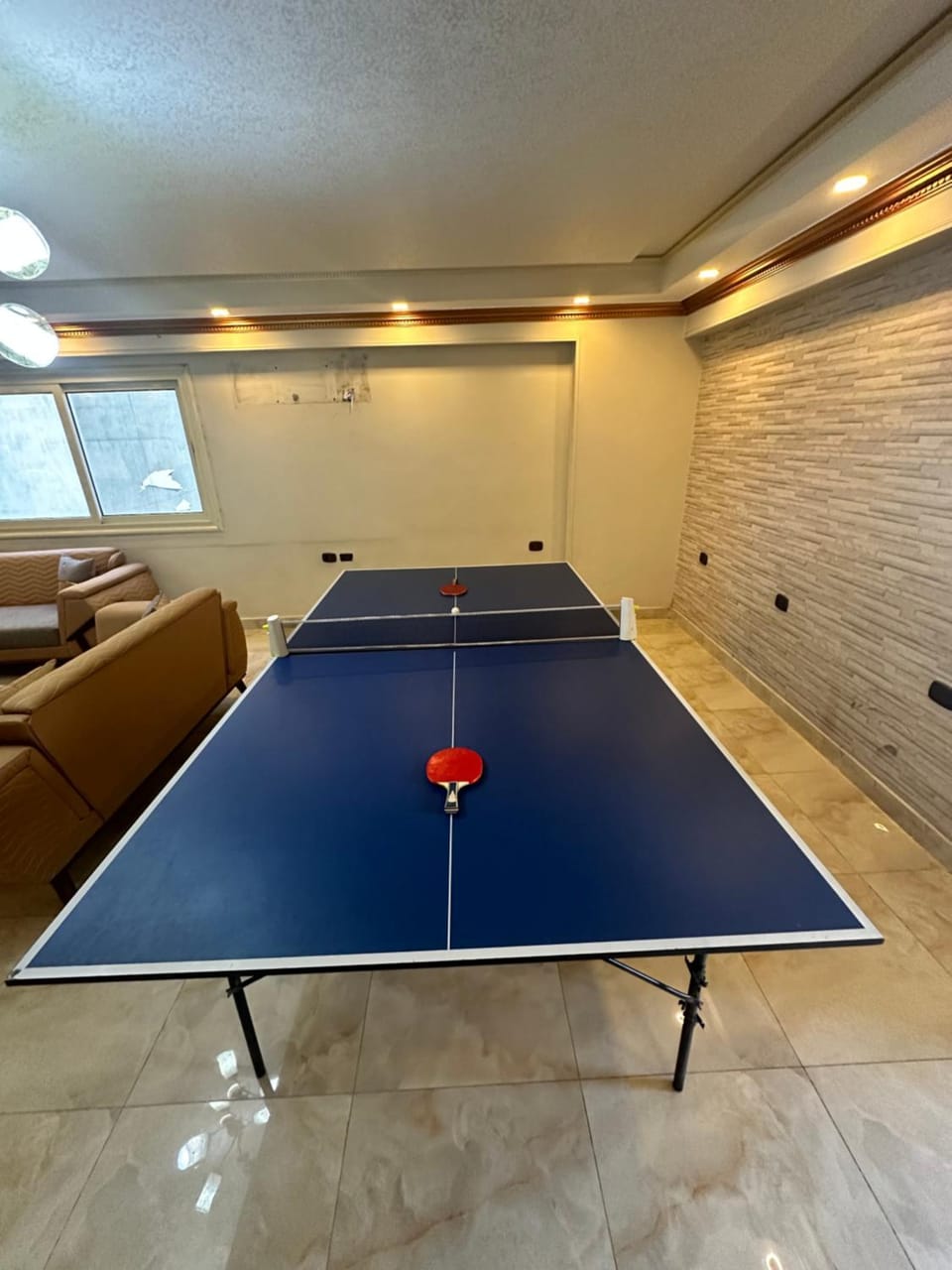 Game Room, Table tennis