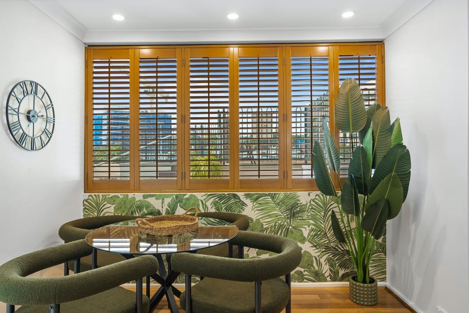 Stylish Riverside 1Bed/Studio with Rooftop Pool Apartment in Brisbane City