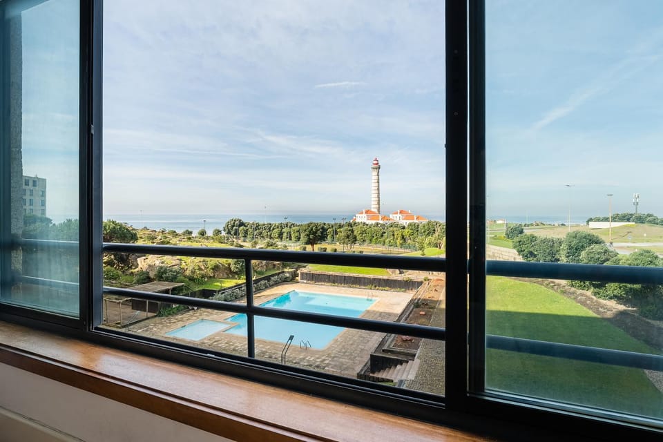 View (from property/room), Pool view, Swimming pool