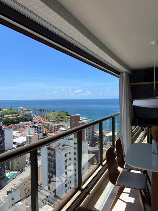 Seating area, Dining area, City view, Sea view