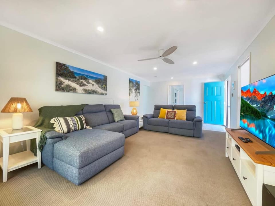 TV and multimedia, Living room
