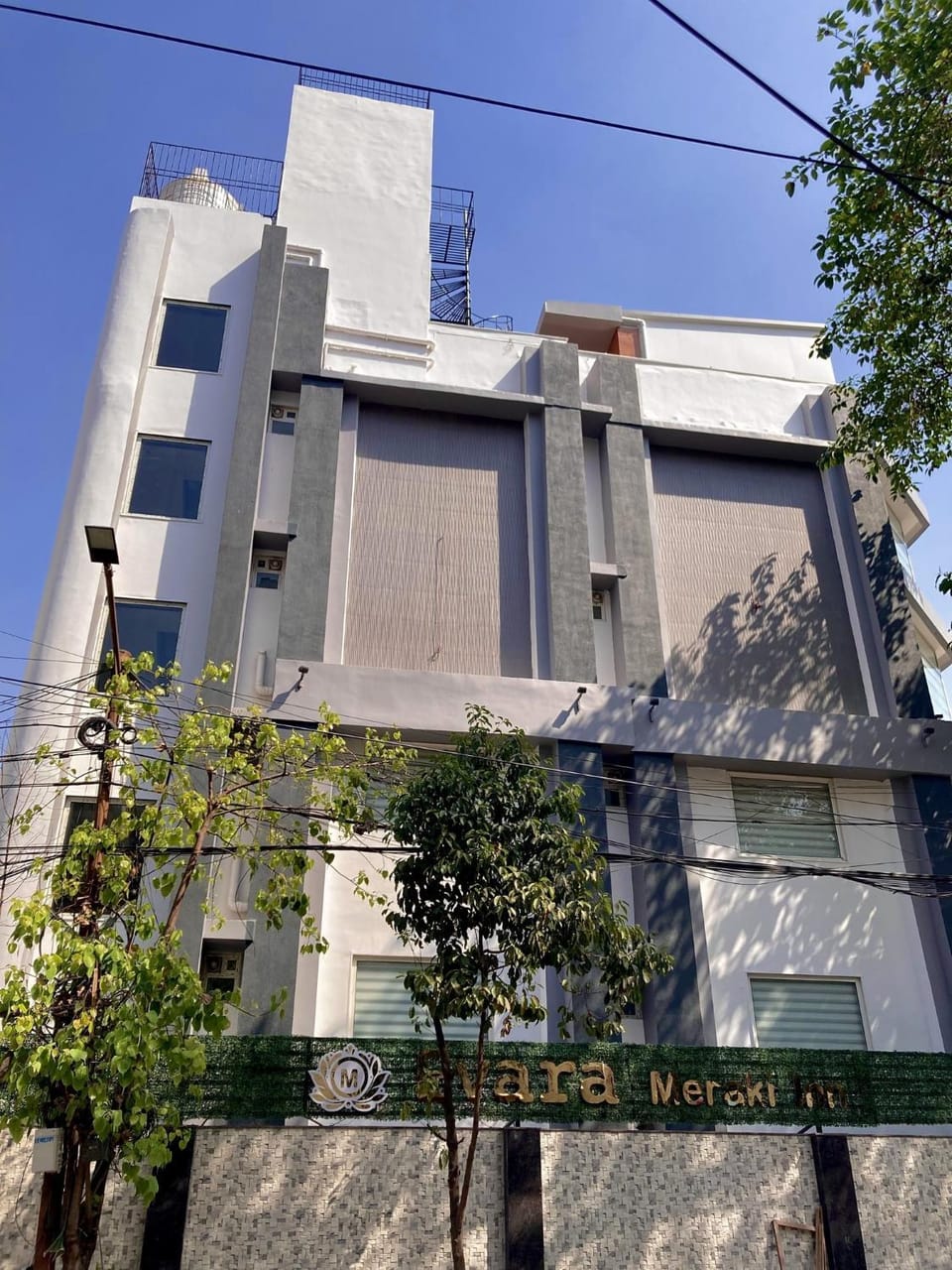 Property building, Facade/entrance