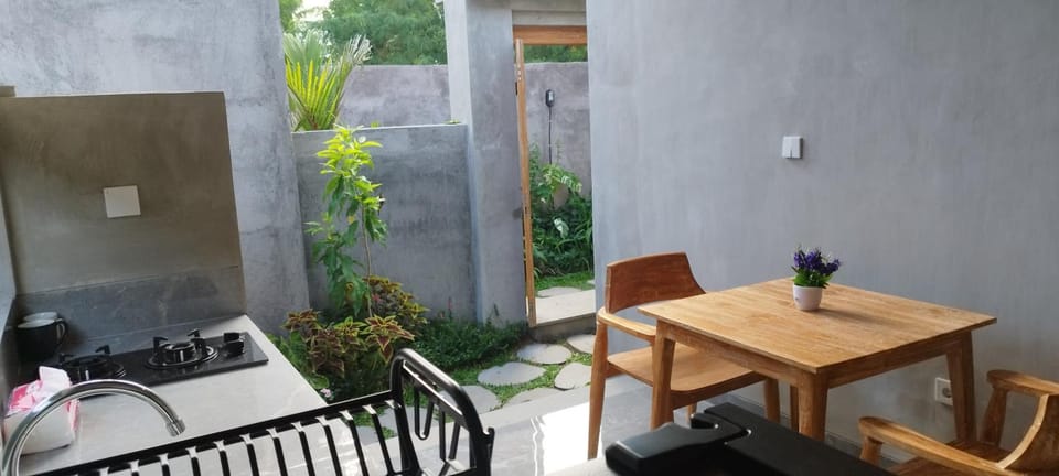 Patio, Balcony/Terrace, Dining area, Garden view