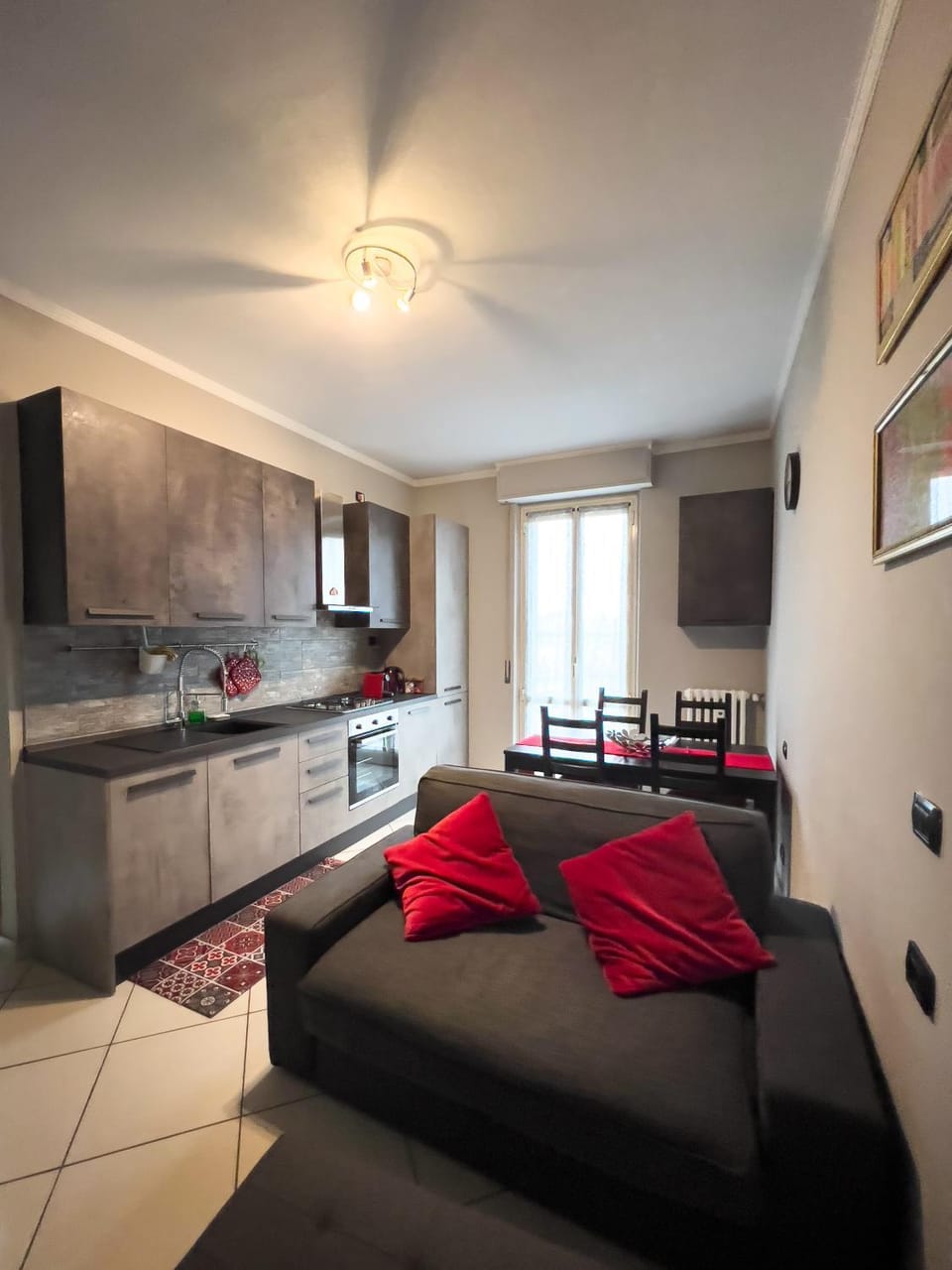 Kitchen or kitchenette, Living room