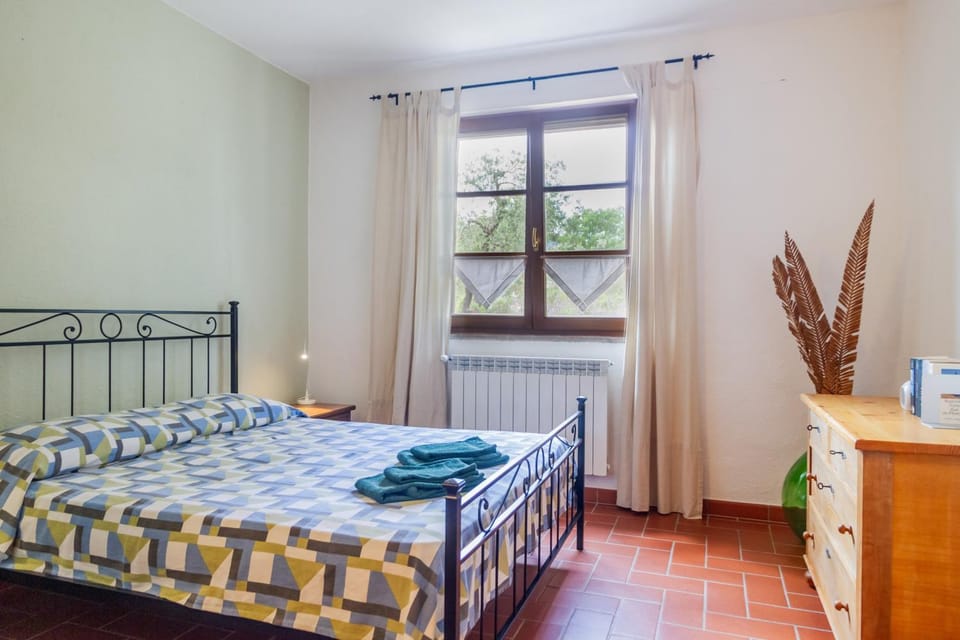 Property building, Living room, Bedroom