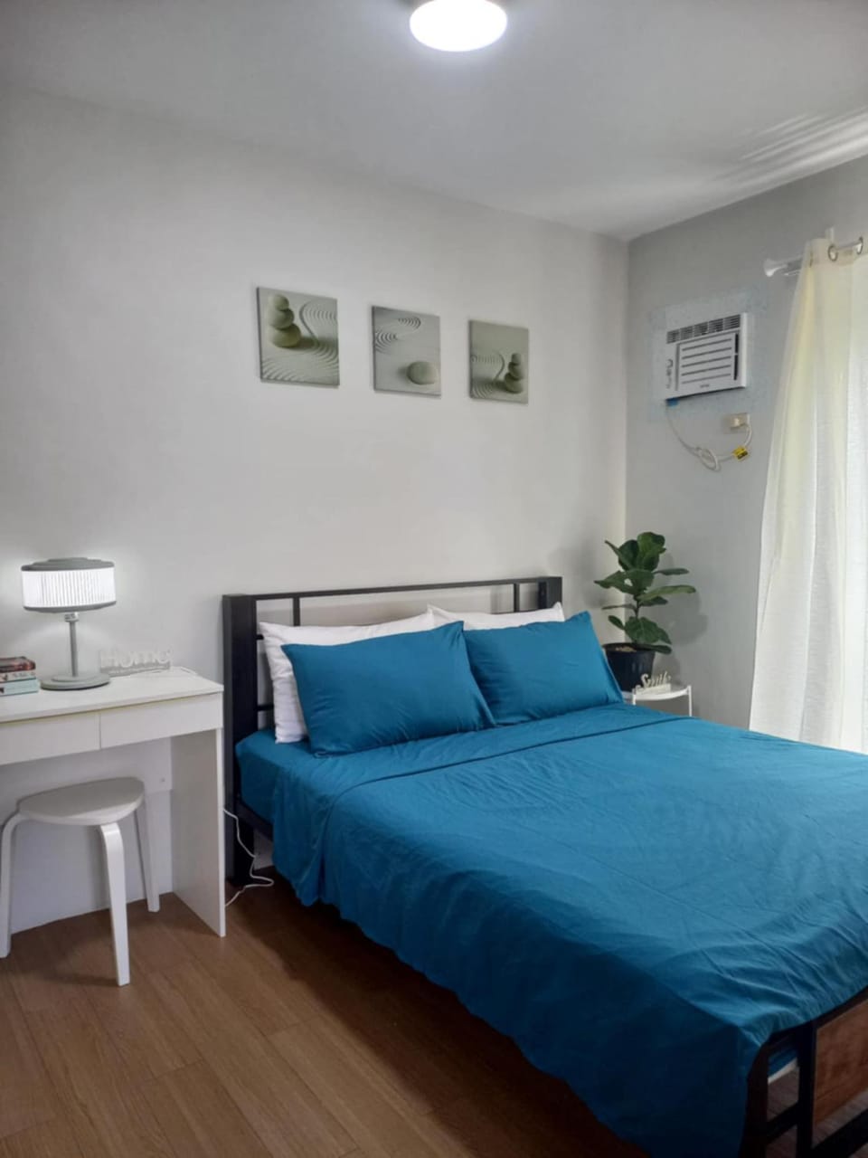Pine Suites Tagaytay @ RoseAna Staycation Apartment in Tagaytay