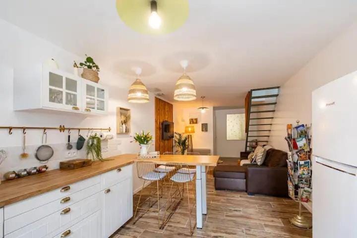 Chaleureuse maisonnette House in Pays de la Loire