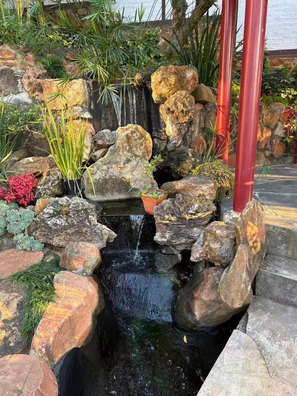 Oasis On Lily with OWN Pool House in Johannesburg