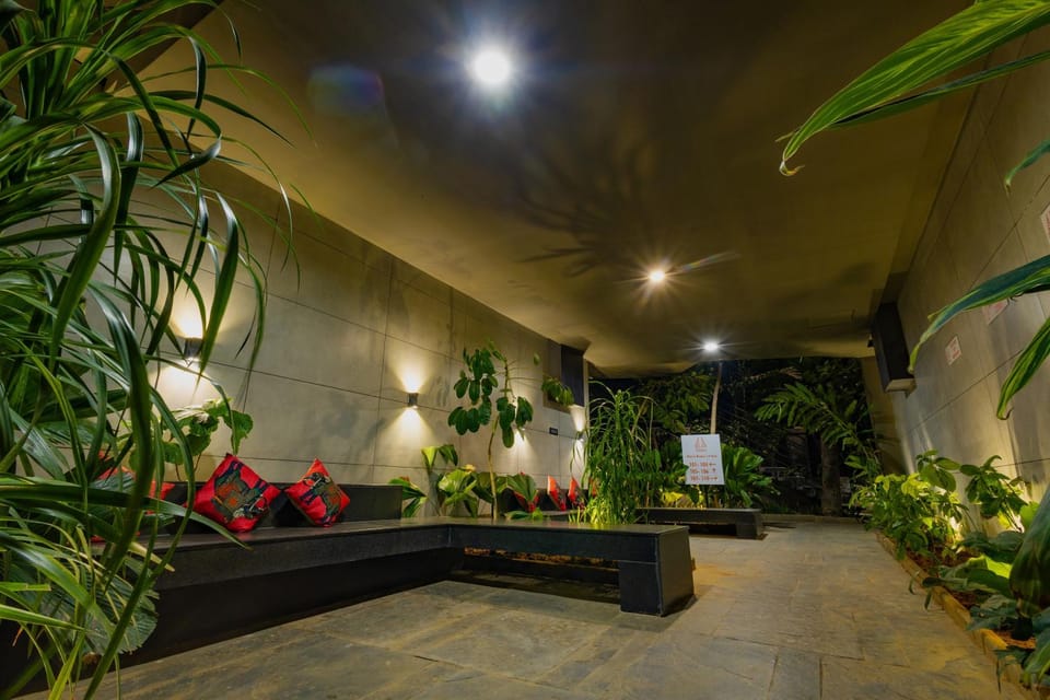 Balcony/Terrace, Inner courtyard view