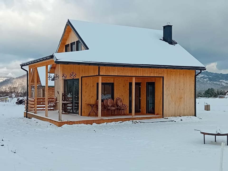 Property building, Day, Natural landscape, Winter, Other, Other, Other, Seating area, Mountain view, towels, towels