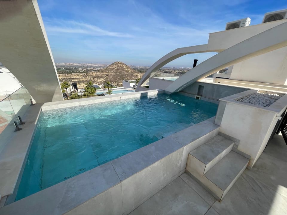Day, Natural landscape, View (from property/room), Balcony/Terrace, Mountain view, Swimming pool, Swimming pool, sunbed