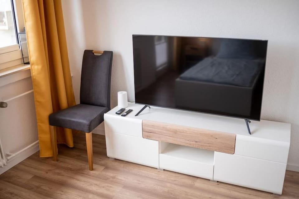 Communal lounge/ TV room, TV and multimedia