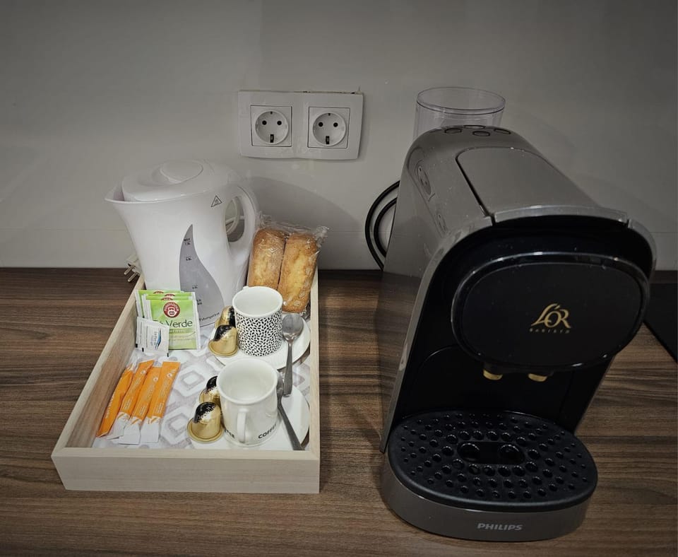 Coffee/tea facilities