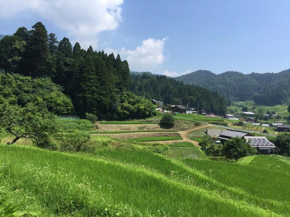 棚田ハウス Bed and Breakfast in Shiga, Japan