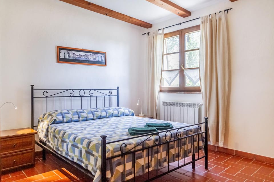 Property building, Living room, Bedroom