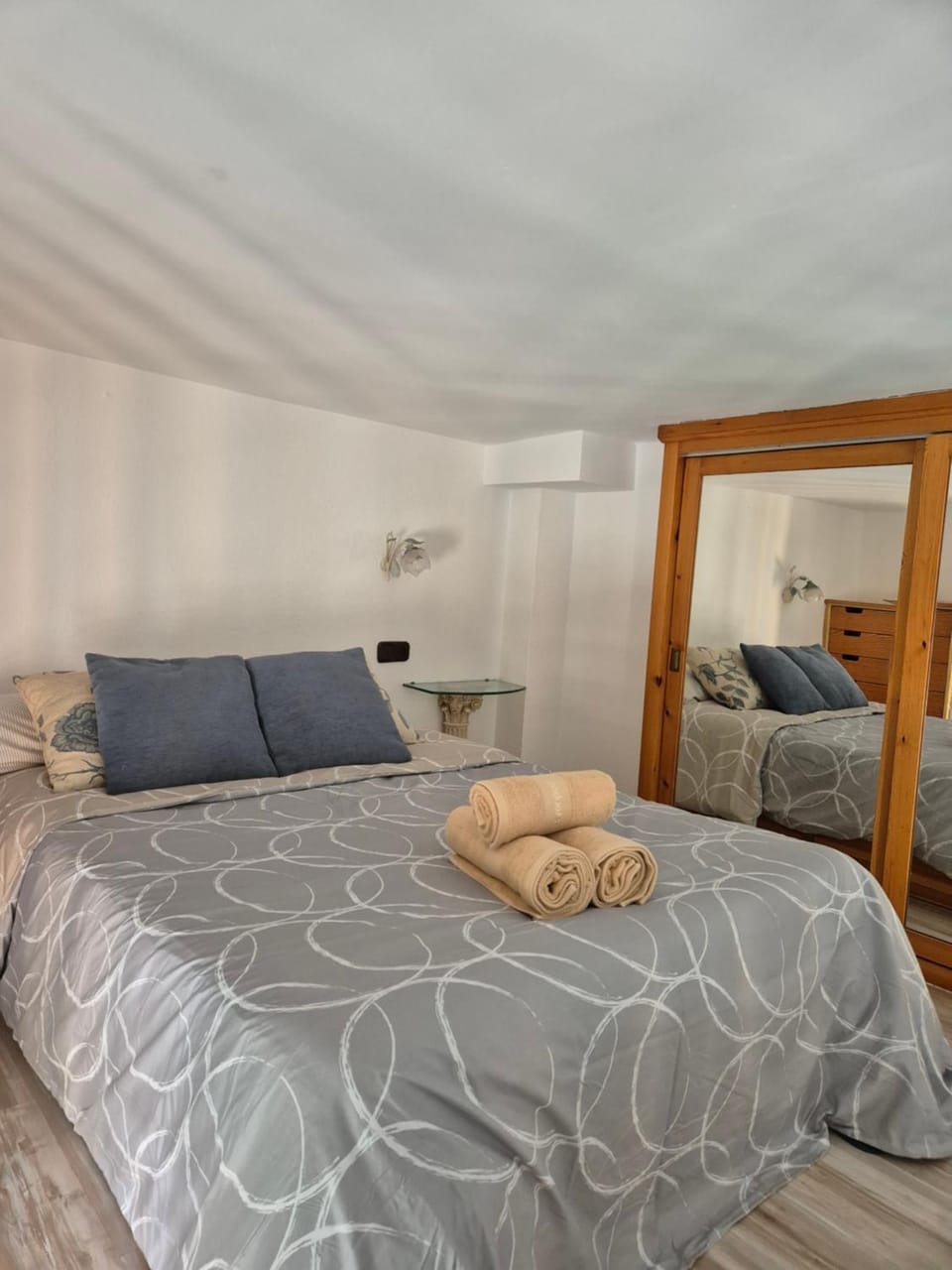 Catedral Suite Apartment in Granada