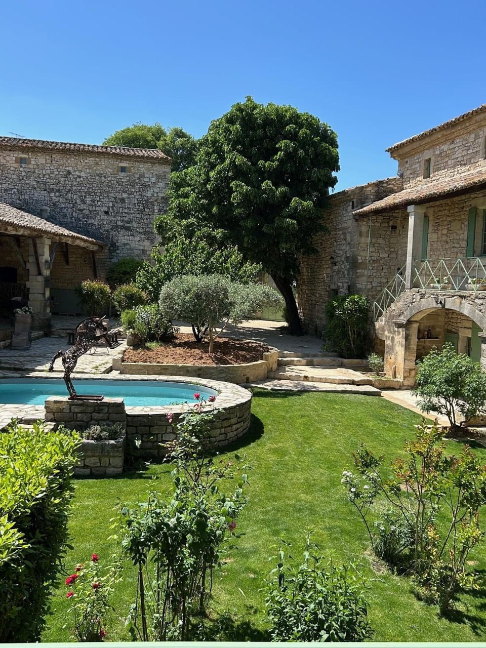 Property building, Pool view