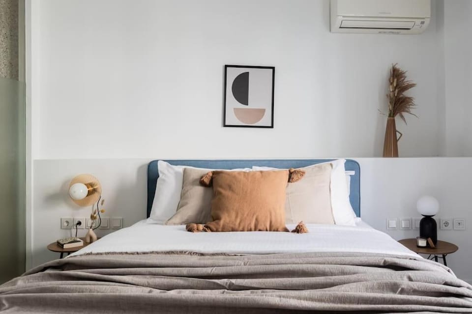 Contemporary Bliss 2BR Apartment in Athens by UPSTREET Apartment in Athens