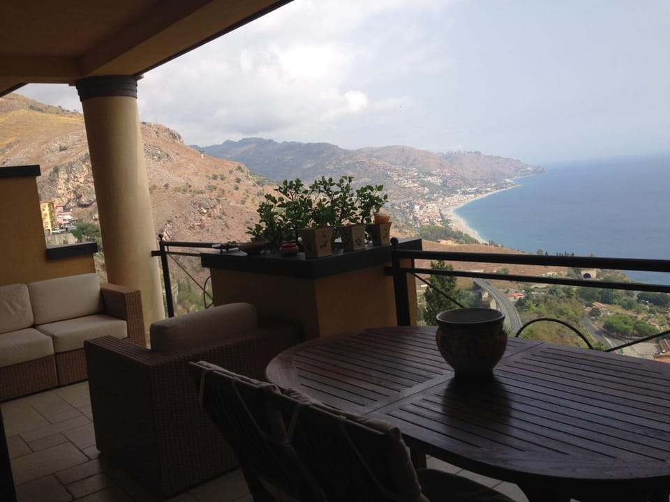 Balcony/Terrace, Garden view, Pool view, Sea view