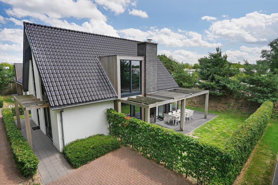 Luxury Villa at Villapark Duinzicht (Villa 701) House in Ouddorp