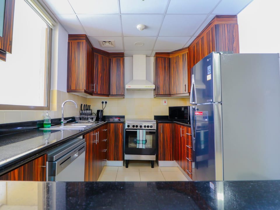 Beauty in heart of JBR, Beach walking distance Apartment in Dubai