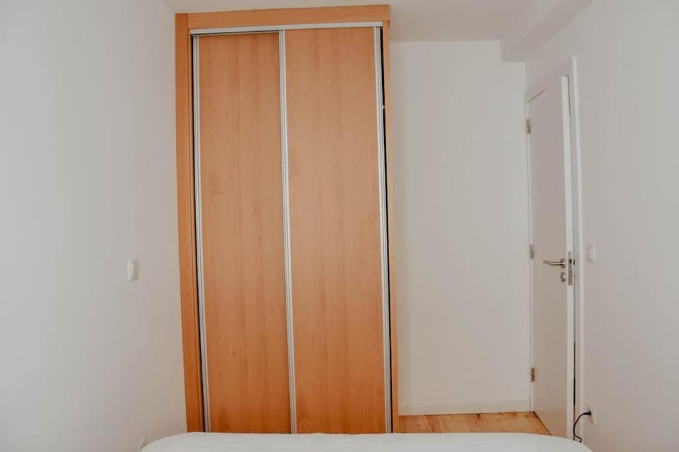 Bedroom, wardrobe