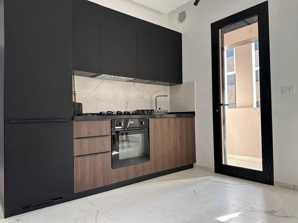 Kitchen or kitchenette, minibar, pet friendly, stove