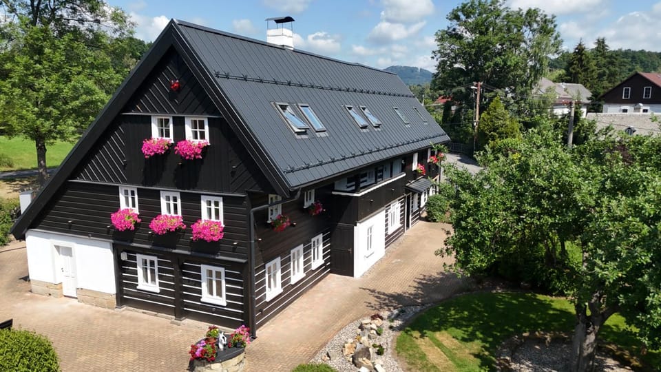 RESORT SKLÁRNA - Luxury Beds by NatyNaty Apartment hotel in Czechia