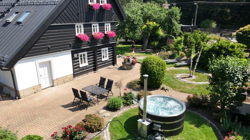 RESORT SKLÁRNA - Luxury Beds by NatyNaty Apartment hotel in Czechia