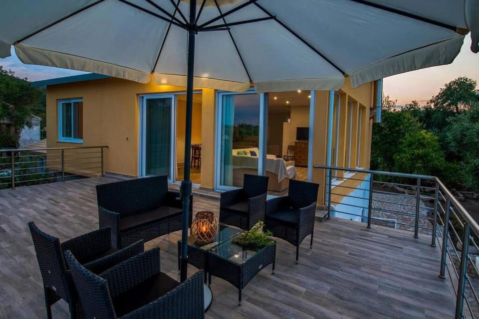 Balcony/Terrace, Seating area